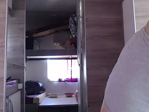 Missforever online show from October 11, 2025, 6:39 pm