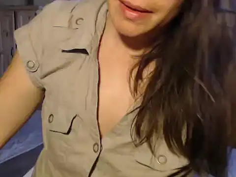 Missforever online show from October 31, 2025, 10:22 pm