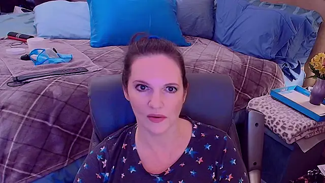 ninajaymes online show from September 29, 2025, 10:47 pm