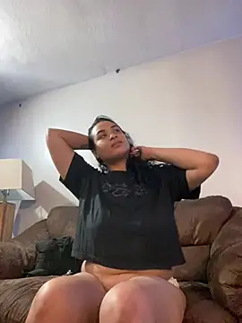 SoakedUpKitty- online show from July 25, 2026, 1:36 am