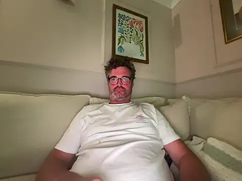 Snapshot of CyprioteWhitefly chatting on June 14, 2026, 2:35 am CyprioteWhitefly online show from June 14, 2026, 2:35 am