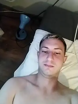 boytwink7 online show from September 25, 2025, 5:38 pm