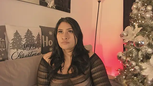 Elyross1  online show from November 28, 2025, 12:24 am