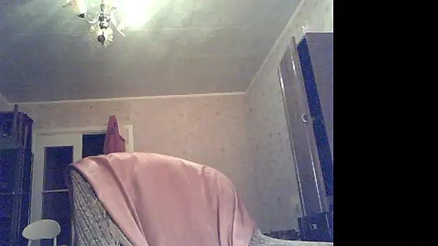 ViolettaElysia online show from November 17, 2025, 6:46 pm