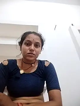 Snapshot of Sonam_shinde chatting on May 18, 2026, 7:20 pm Sonam shinde online show from May 18, 2026, 7:20 pm