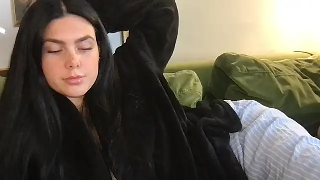 stacywithu online show from November 20, 2025, 7:13 pm