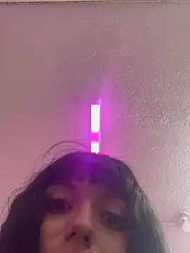 XBODTRIIPX online show from December 20, 2025, 4:19 am