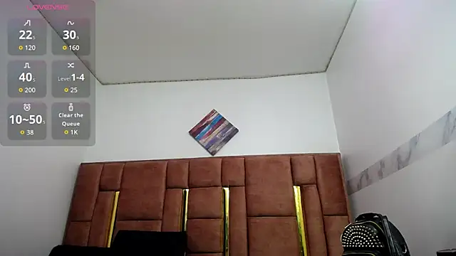 XBODTRIIPX online show from February 12, 2026, 10:16 pm