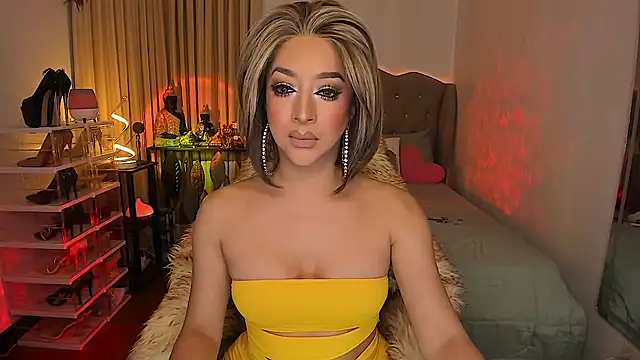 Snapshot of Dream_Goddess chatting on May 10, 2026, 2:39 am Dream Goddess online show from May 10, 2026, 2:39 am