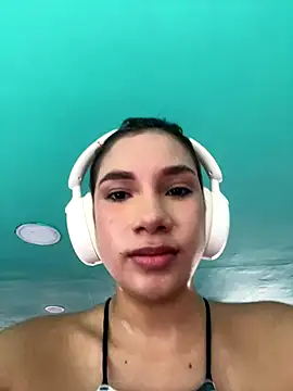 NicoleArmani online show from September 11, 2025, 3:12 pm