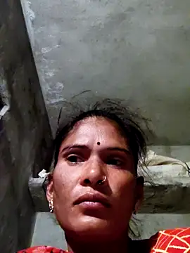 Love bhabi online show from December 4, 2025, 11:57 pm