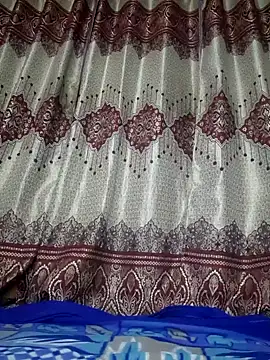 wow couple online show from October 24, 2025, 1:29 pm