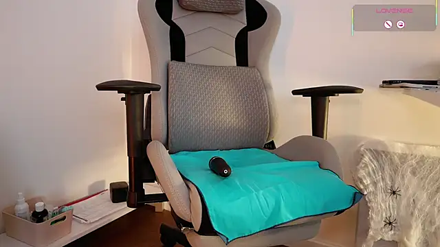 GingerAleMILF online show from October 21, 2025, 7:09 am