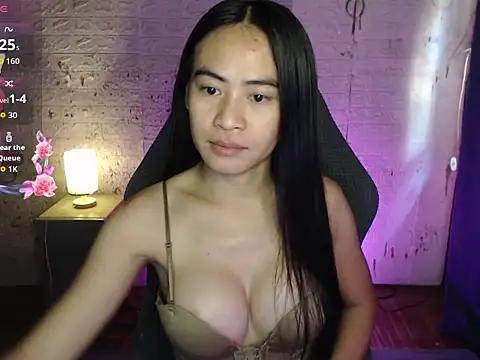 prettyasianjas online show from April 18, 2026, 12:36 am