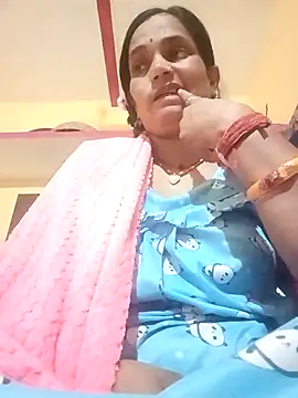 Hot-kal93 online show from November 3, 2025, 8:43 pm