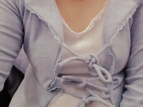 Ami 8x online show from February 11, 2026, 3:33 am