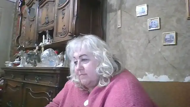 Snapshot of Lala-Love56 chatting on May 10, 2026, 6:13 pm Lala-Love56 online show from May 10, 2026, 6:13 pm