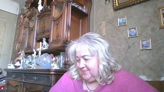 Snapshot of Lala-Love56 chatting on May 24, 2026, 2:44 pm Lala-Love56 online show from May 24, 2026, 2:44 pm
