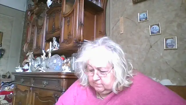 Snapshot of Lala-Love56 chatting on June 5, 2026, 2:56 pm Lala-Love56 online show from June 5, 2026, 2:56 pm