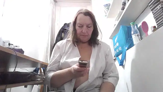 AnnaLive570 online show from January 10, 2026, 5:42 am