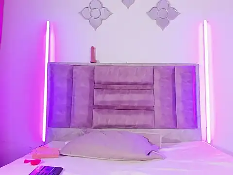 0anonimo bottom1 online show from September 11, 2025, 1:22 pm