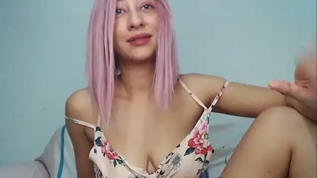 MoonScarlett online show from October 16, 2025, 4:41 pm