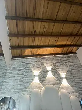 Kristy1  online show from April 17, 2026, 11:24 am