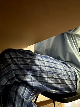 Snapshot of JJ_131 chatting on December 21, 2025, 1:07 pm JJ 131 online show from December 21, 2025, 1:07 pm