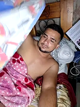 yeffito1 online show from September 18, 2025, 4:03 am