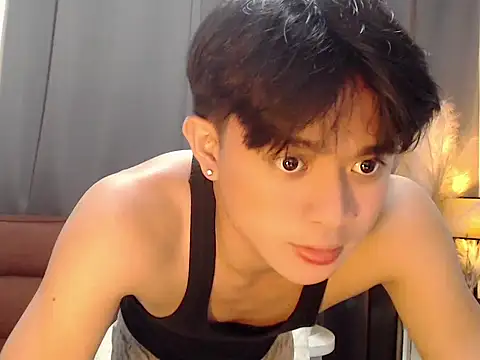 Snapshot of NautyBoyBrazeen_143 chatting on April 25, 2026, 1:25 pm NautyBoyBrazeen 143 online show from April 25, 2026, 1:25 pm