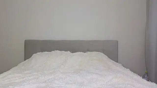 Snapshot of Annabel_theMoon chatting on December 19, 2025, 3:57 am Annabel theMoon online show from December 19, 2025, 3:57 am