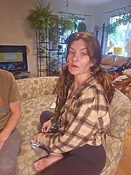 Snapshot of Blossom94 chatting on September 17, 2025, 3:46 pm Blossom94 online show from September 17, 2025, 3:46 pm