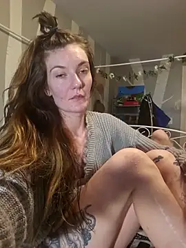 Snapshot of Blossom94 chatting on November 21, 2025, 6:01 am Blossom94 online show from November 21, 2025, 6:01 am