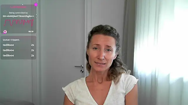 Paevoa online show from December 5, 2025, 10:02 am