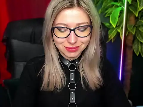 loveHeidi online show from March 17, 2026, 6:39 am