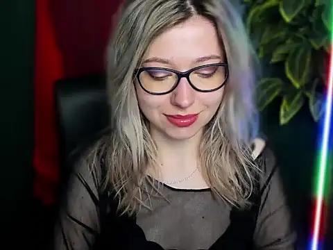 loveHeidi online show from April 10, 2026, 5:12 am