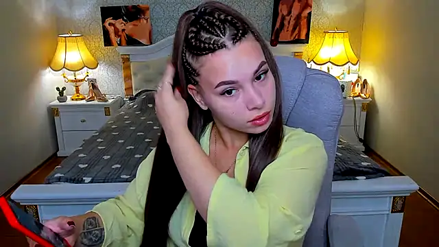 OmniaSher online show from September 21, 2025, 9:44 am