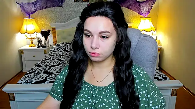 OmniaSher online show from October 24, 2025, 9:17 am