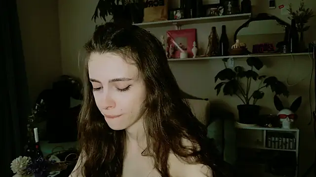 Snapshot of Yoka_paradoXXX chatting on May 27, 2026, 10:45 am Yoka paradoXXX online show from May 27, 2026, 10:45 am