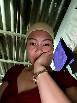 Yumyum kiw online show from November 15, 2025, 12:13 pm