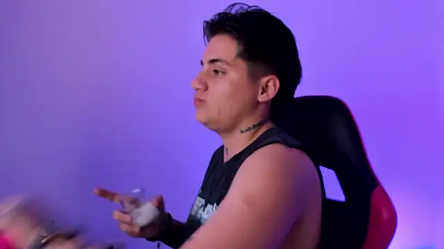 PeytonBox online show from September 30, 2025, 11:59 am