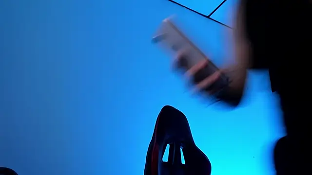 PeytonBox online show from October 1, 2025, 11:49 am