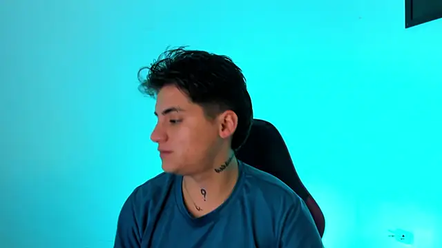 PeytonBox online show from October 2, 2025, 12:56 pm