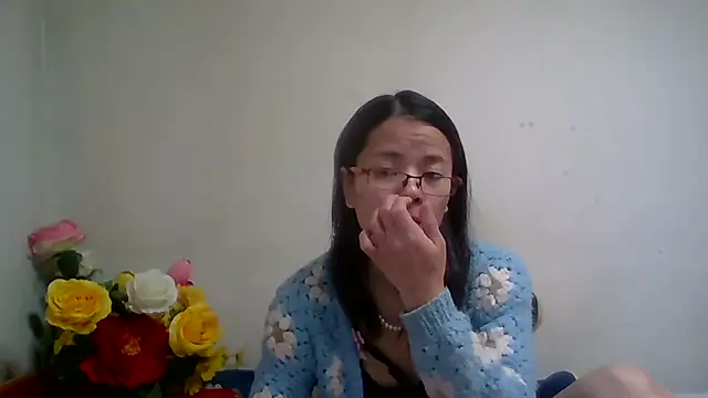 sweethanajapanese online show from February 18, 2026, 12:23 pm