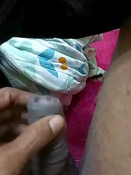 Snapshot of 8133vaibhavh chatting on September 16, 2025, 12:44 am 8133vaibhavh online show from September 16, 2025, 12:44 am