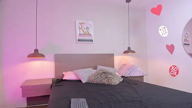 Katyrousee online show from March 3, 2026, 7:09 pm