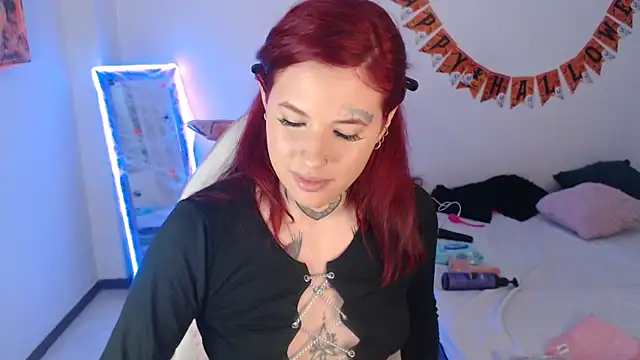 Snapshot of Maddy_Vicius19 chatting on October 30, 2025, 8:31 pm Maddy Vicius19 online show from October 30, 2025, 8:31 pm