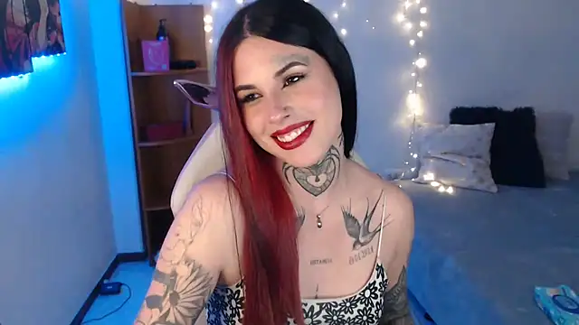 Snapshot of Maddy_Vicius19 chatting on May 15, 2026, 1:45 am Maddy Vicius19 online show from May 15, 2026, 1:45 am