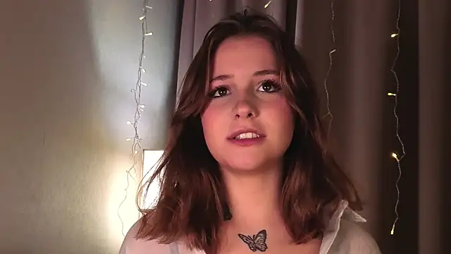 Snapshot of LoveSeekins chatting on February 4, 2026, 7:20 pm LoveSeekins online show from February 4, 2026, 7:20 pm