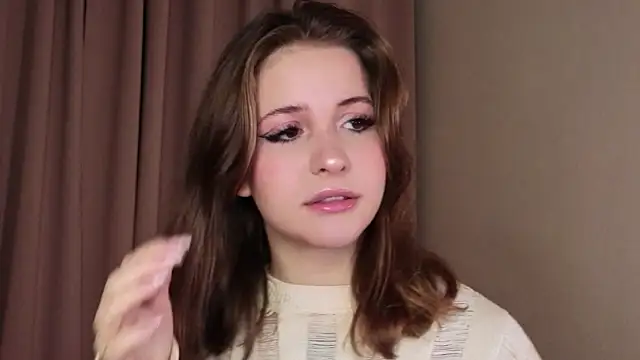 Snapshot of LoveSeekins chatting on March 5, 2026, 7:10 pm LoveSeekins online show from March 5, 2026, 7:10 pm